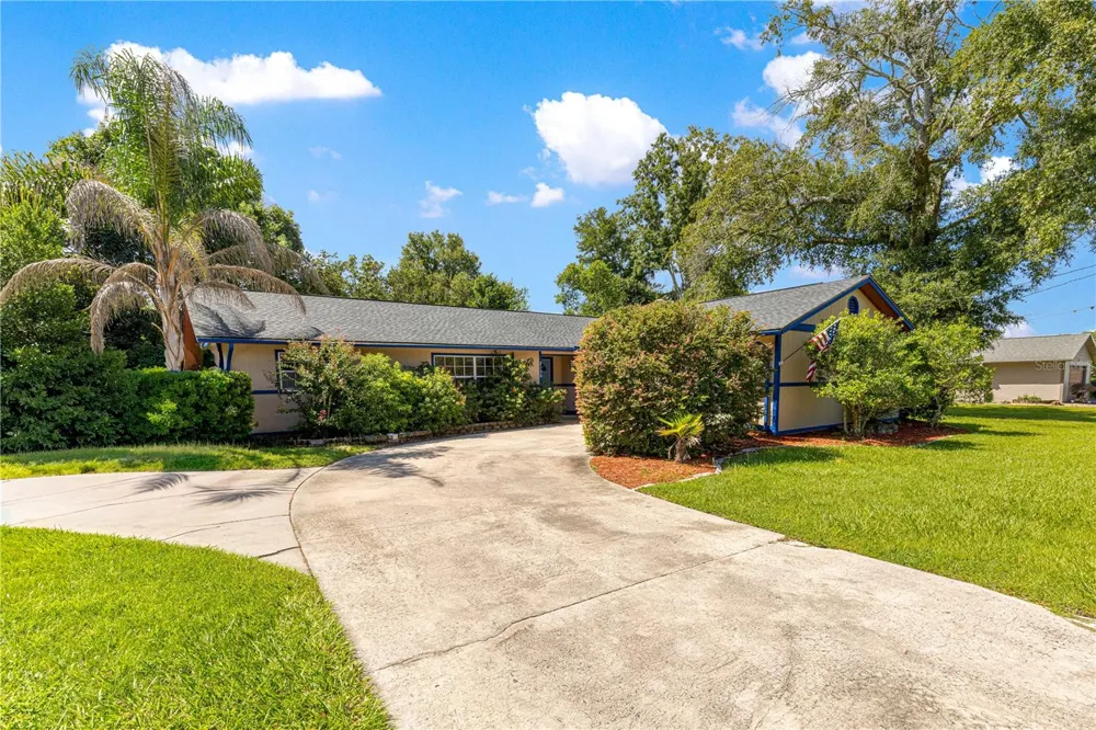2130 NE 10TH STREET ocala, FL 34470