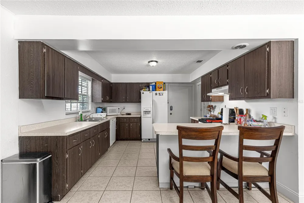 2130 NE 10TH STREET ocala, FL 34470