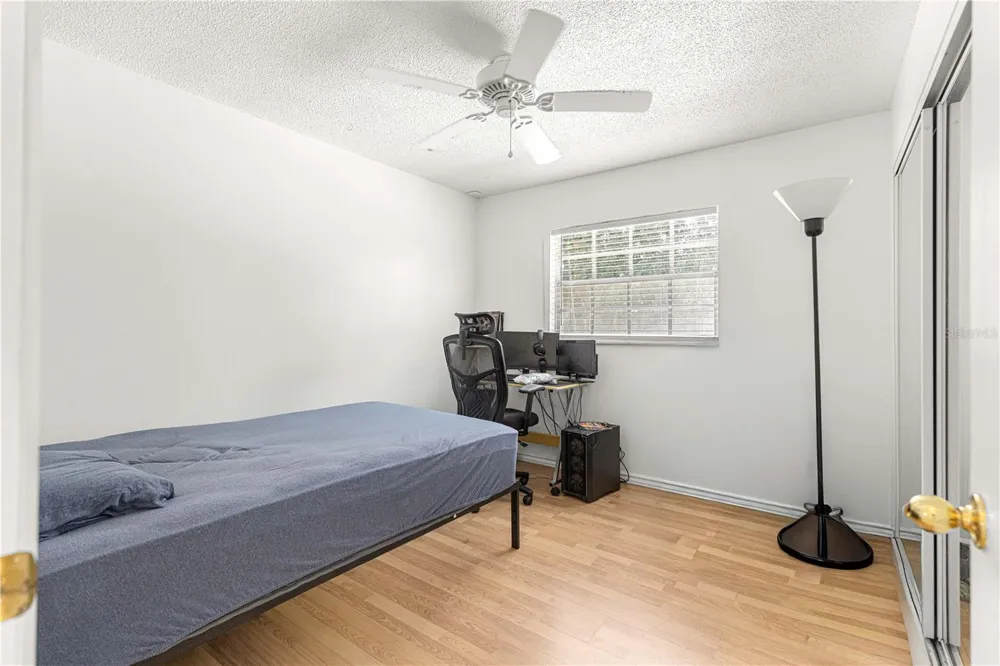 2130 NE 10TH STREET ocala, FL 34470