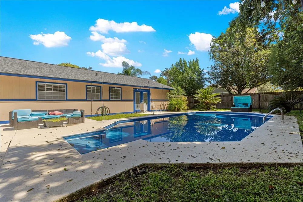2130 NE 10TH STREET ocala, FL 34470