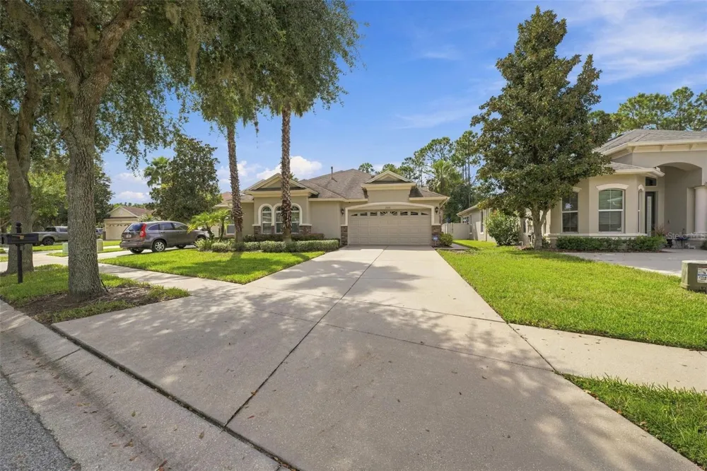 2901 DEVONOAK BOULEVARD Land O Lakes, FL 34638