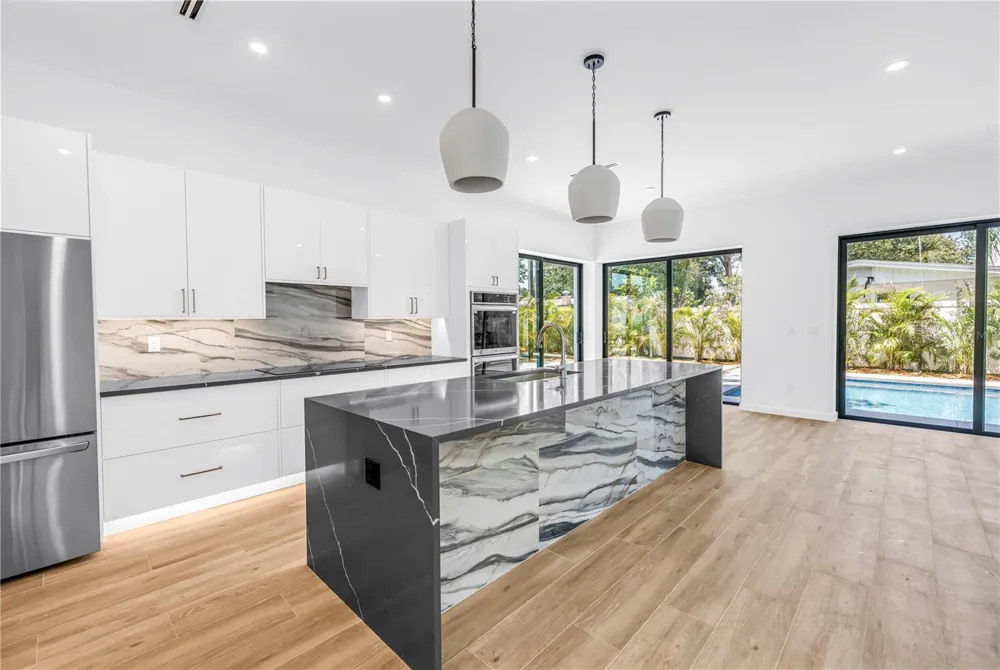 2345 TEMPLE STREET Sarasota, FL 34239