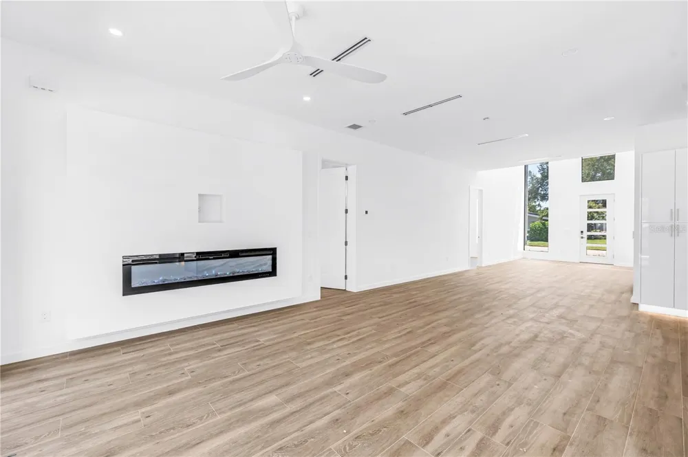 2345 TEMPLE STREET Sarasota, FL 34239
