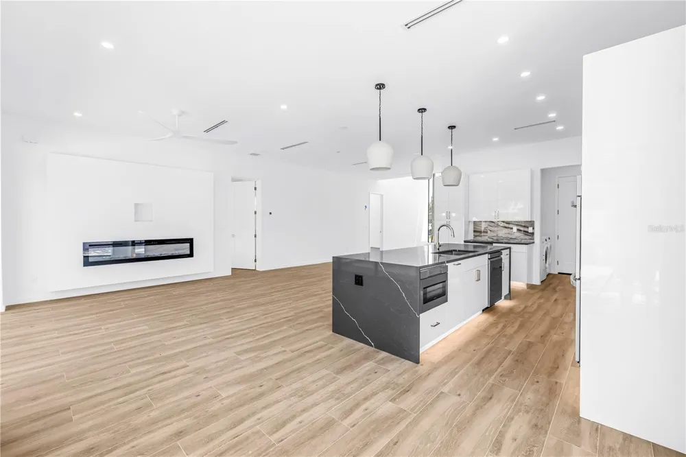 2345 TEMPLE STREET Sarasota, FL 34239