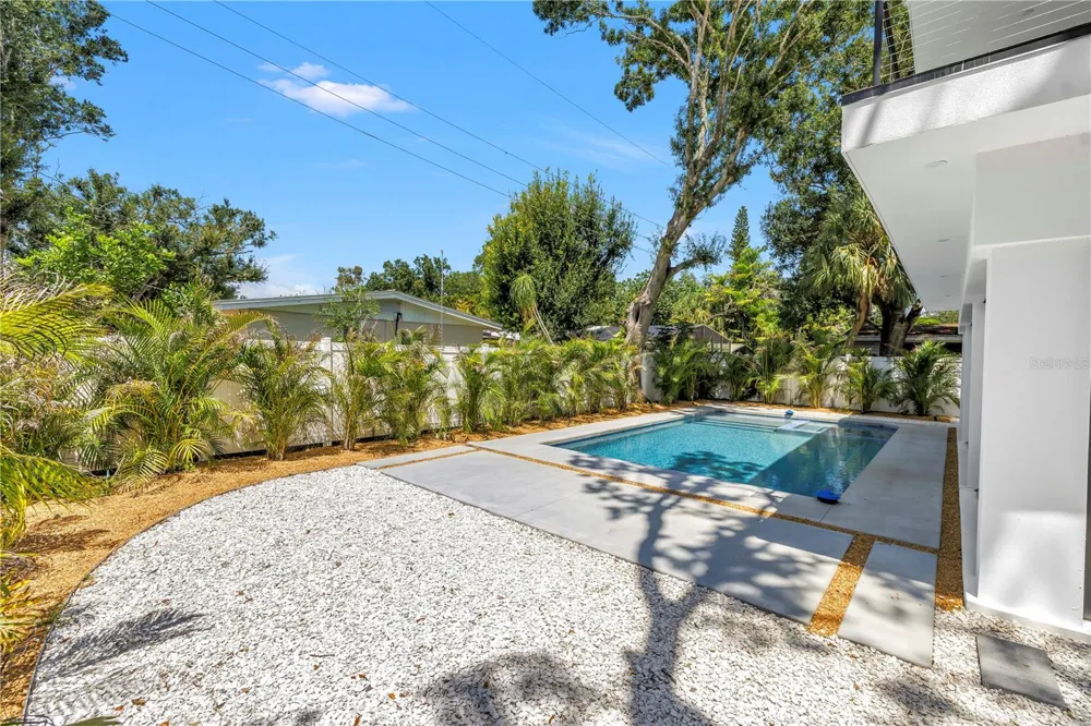 2345 TEMPLE STREET Sarasota, FL 34239