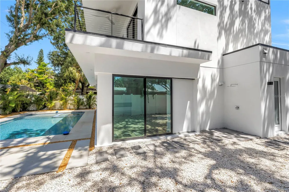 2345 TEMPLE STREET Sarasota, FL 34239