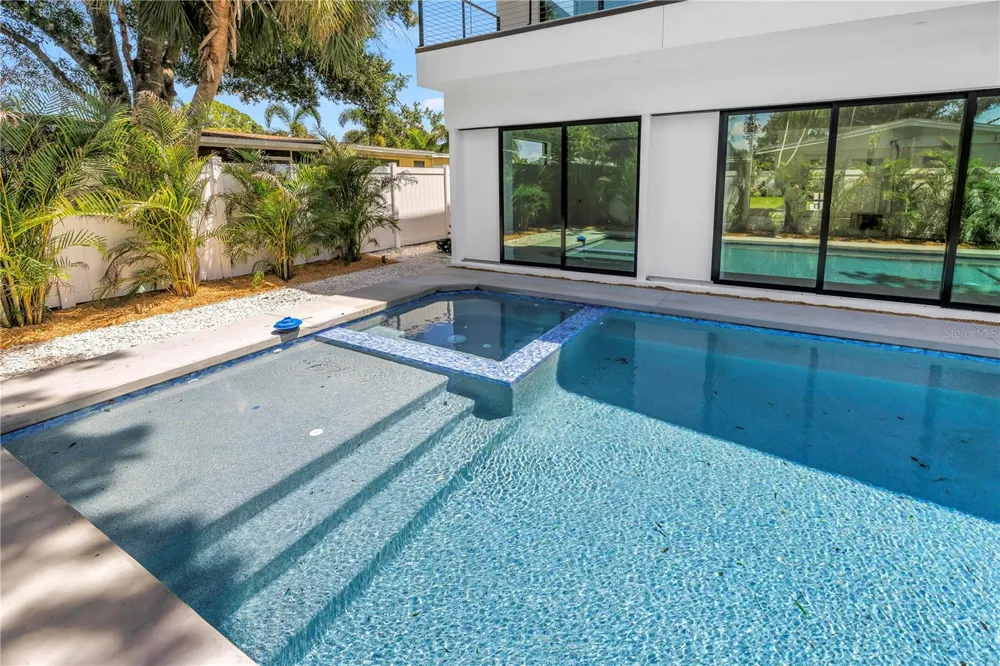 2345 TEMPLE STREET Sarasota, FL 34239