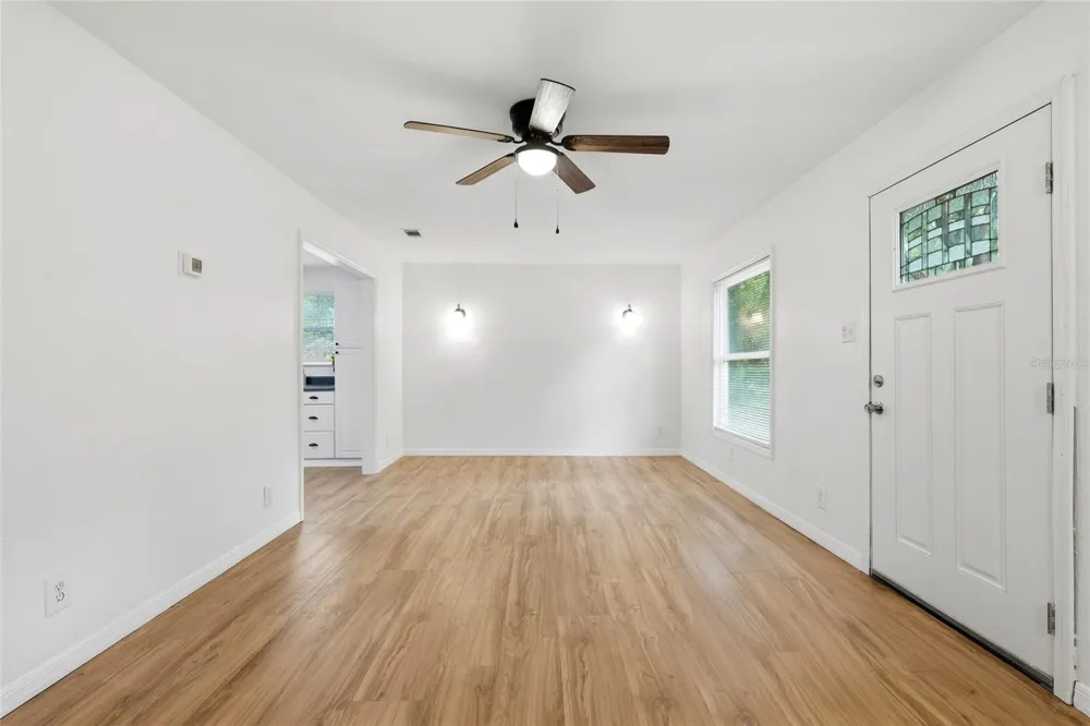 924 MALTAS AVENUE Interlachen, FL 32148