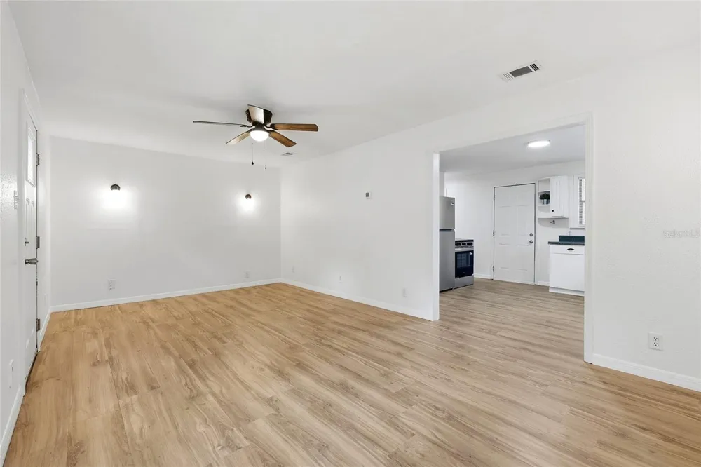 924 MALTAS AVENUE Interlachen, FL 32148