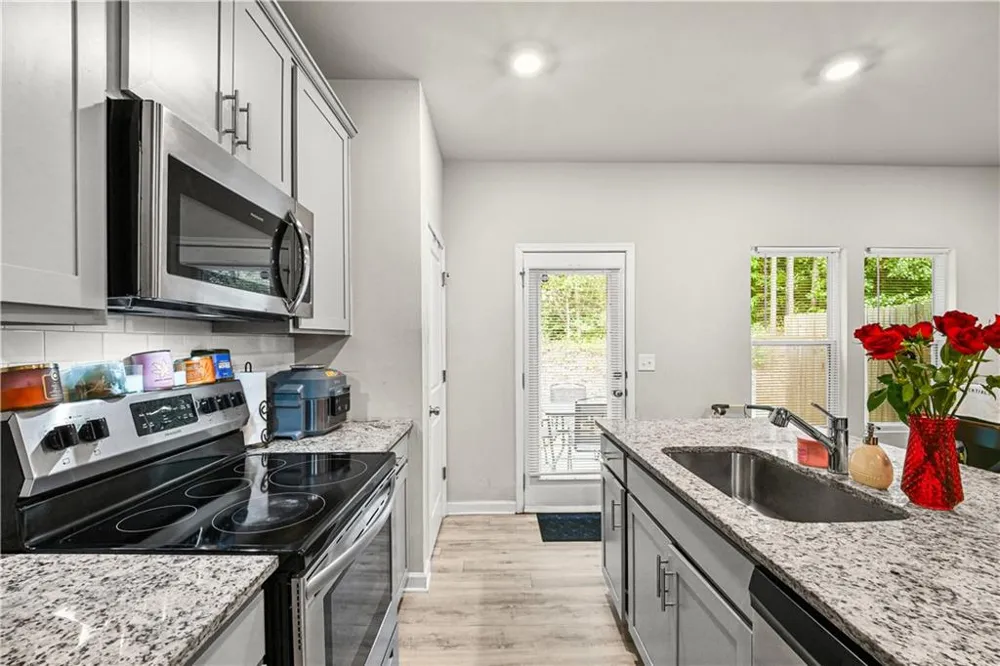 6317 Redan Square Lithonia, GA 30058