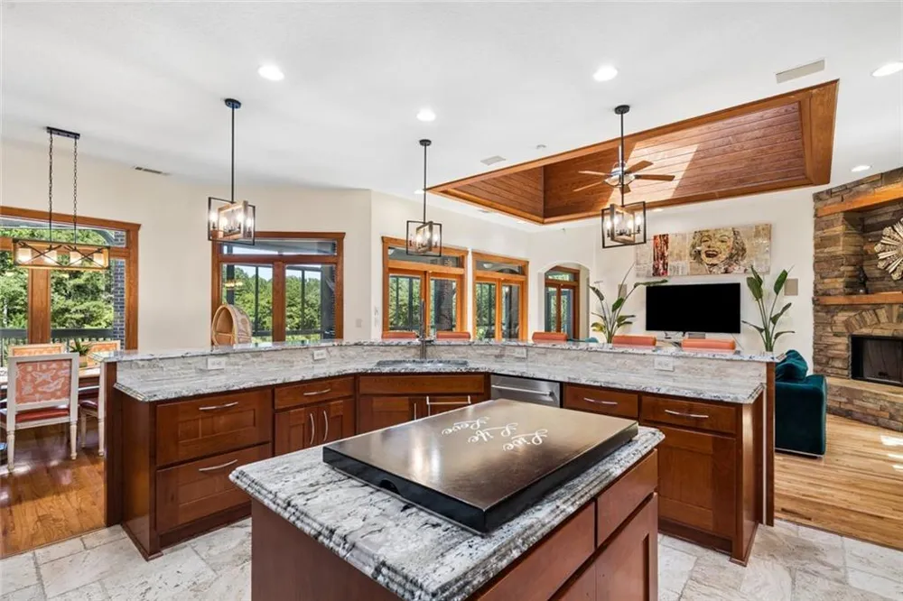 55 Cook Lane Stockbridge, GA 30281