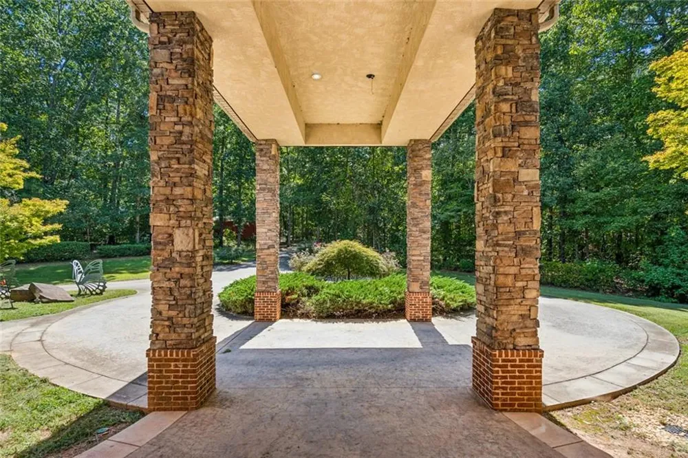 55 Cook Lane Stockbridge, GA 30281