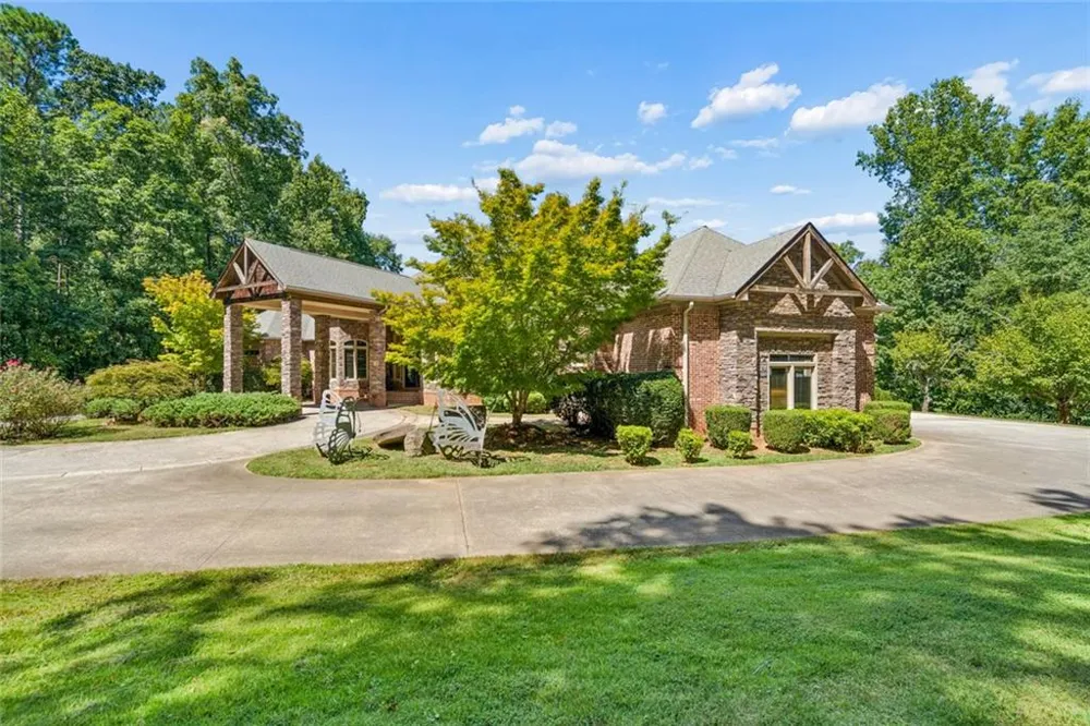 55 Cook Lane Stockbridge, GA 30281