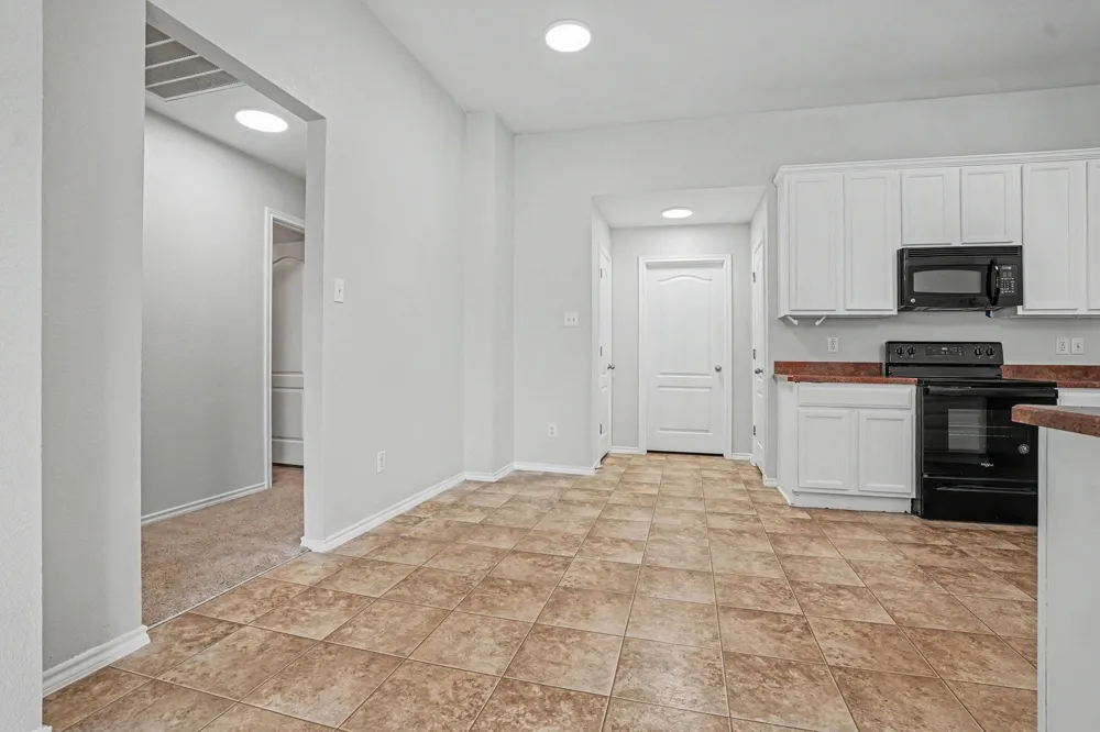 102 Troy Lane Red Oak, TX 75154