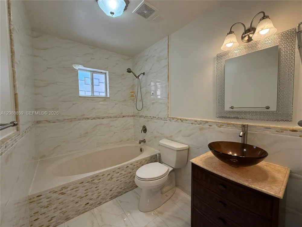 3559 W 71st Ter #0 Hialeah, FL 33018