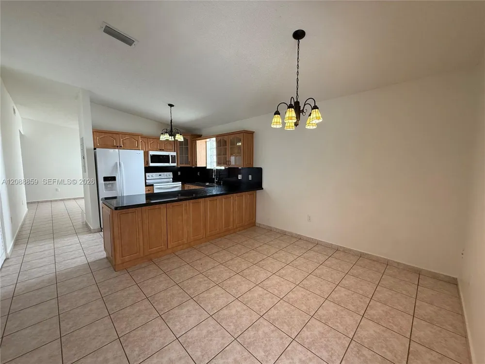 3559 W 71st Ter #0 Hialeah, FL 33018