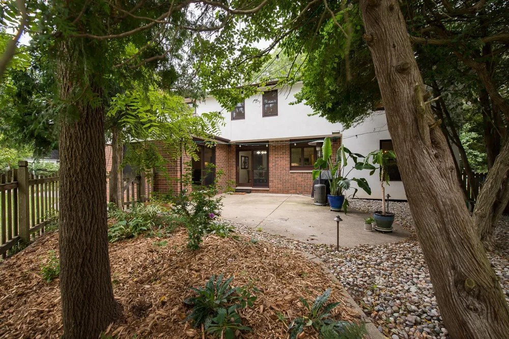 2764 Lowell Road Ann Arbor, MI 48103