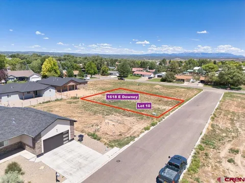 1618 E Downey Avenue