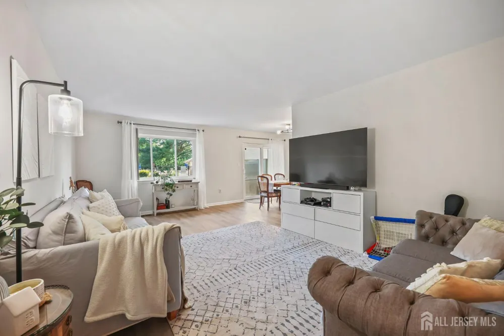 81 Thoreau Drive Plainsboro, NJ 08536