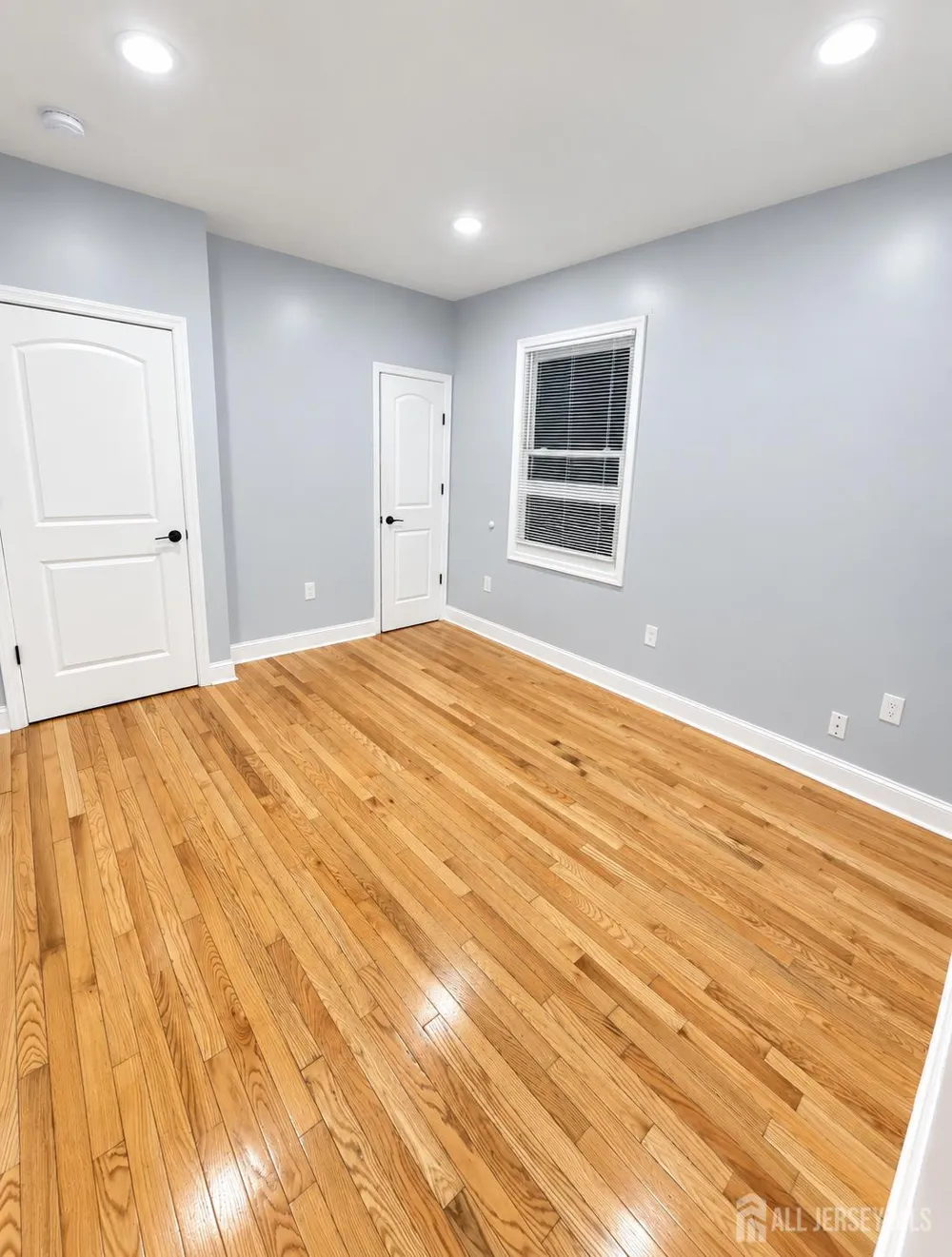 457 Division Street Perth Amboy, NJ 08861