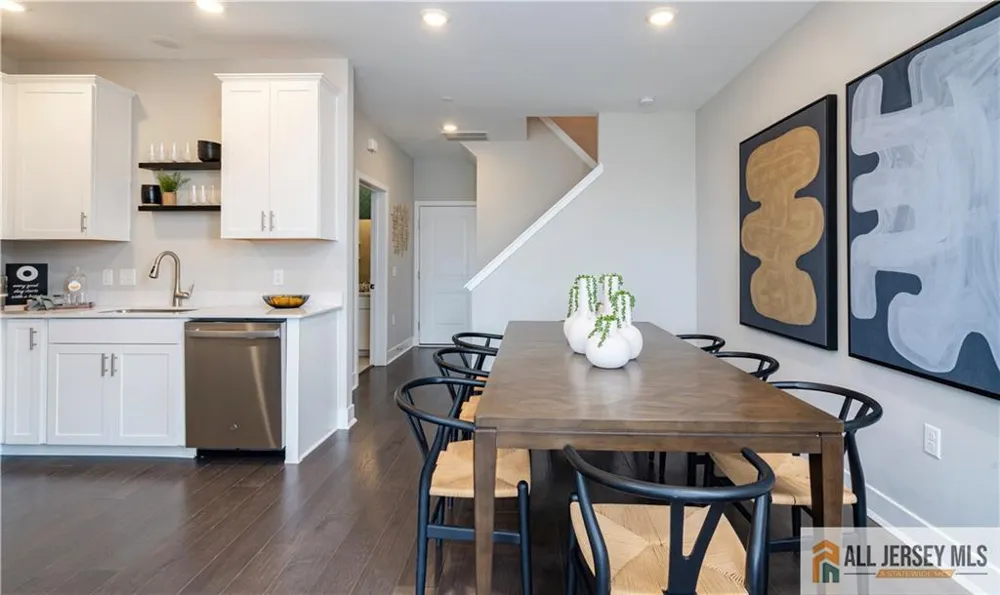 179 Leona Stewart Lane Pennington, NJ 08534