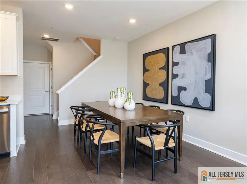 179 Leona Stewart Lane Pennington, NJ 08534