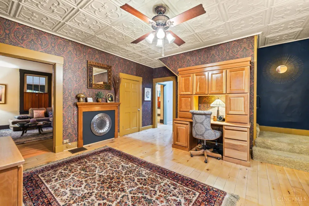 3093 Diehl Road Green, OH 45211