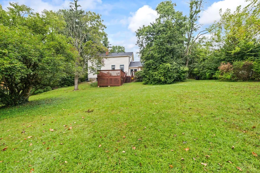 3093 Diehl Road Green, OH 45211