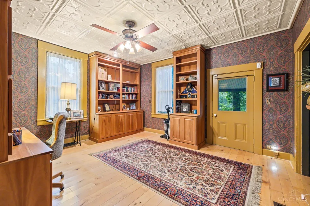 3093 Diehl Road Green, OH 45211