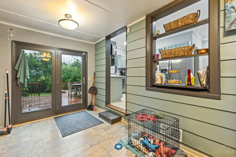 3093 Diehl Road Green, OH 45211