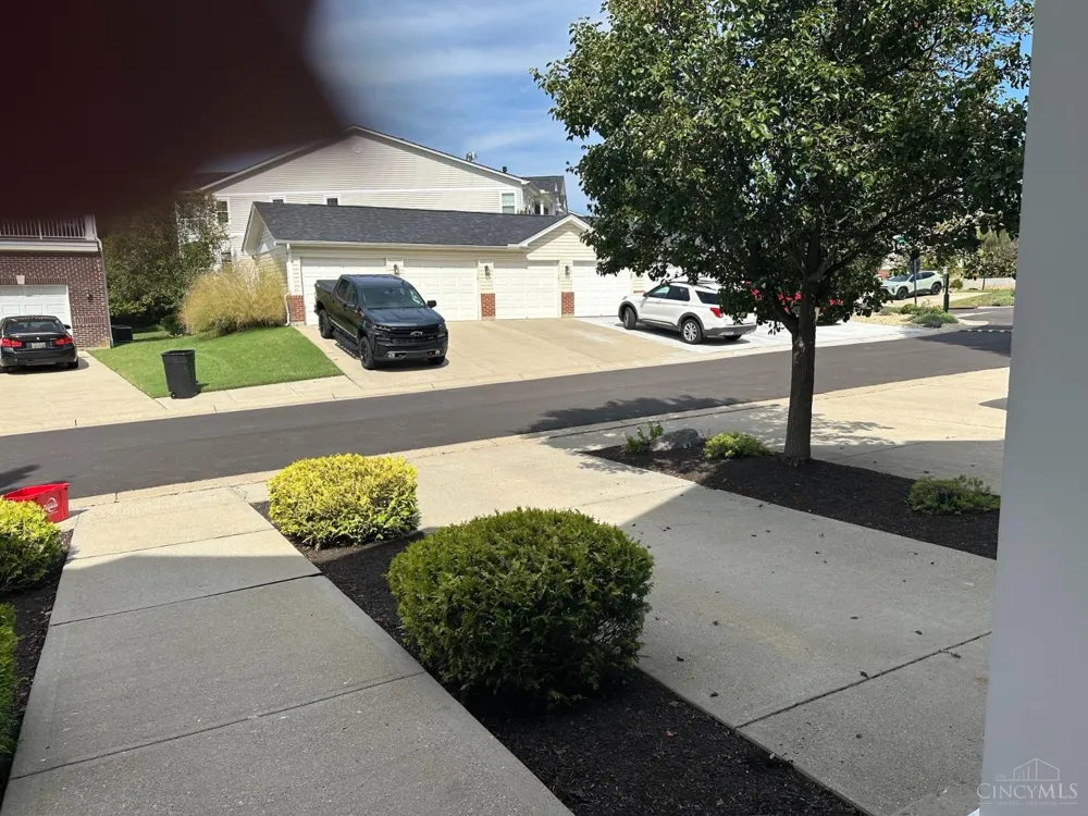 3510 Chestnut Park Lane Miami, OH 45002