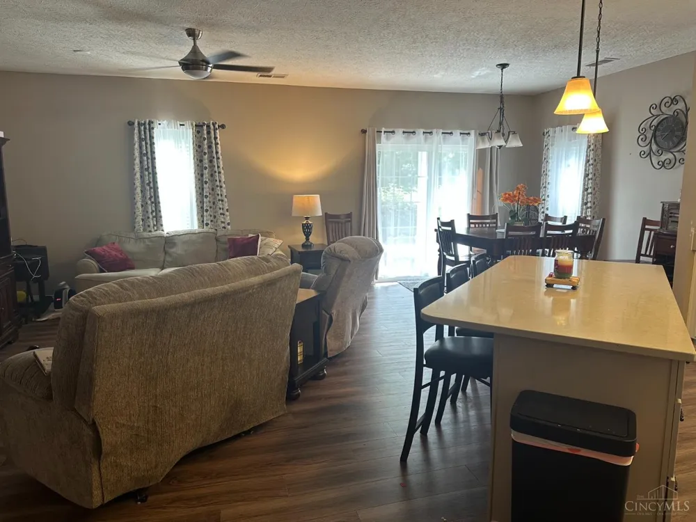 3510 Chestnut Park Lane Miami, OH 45002
