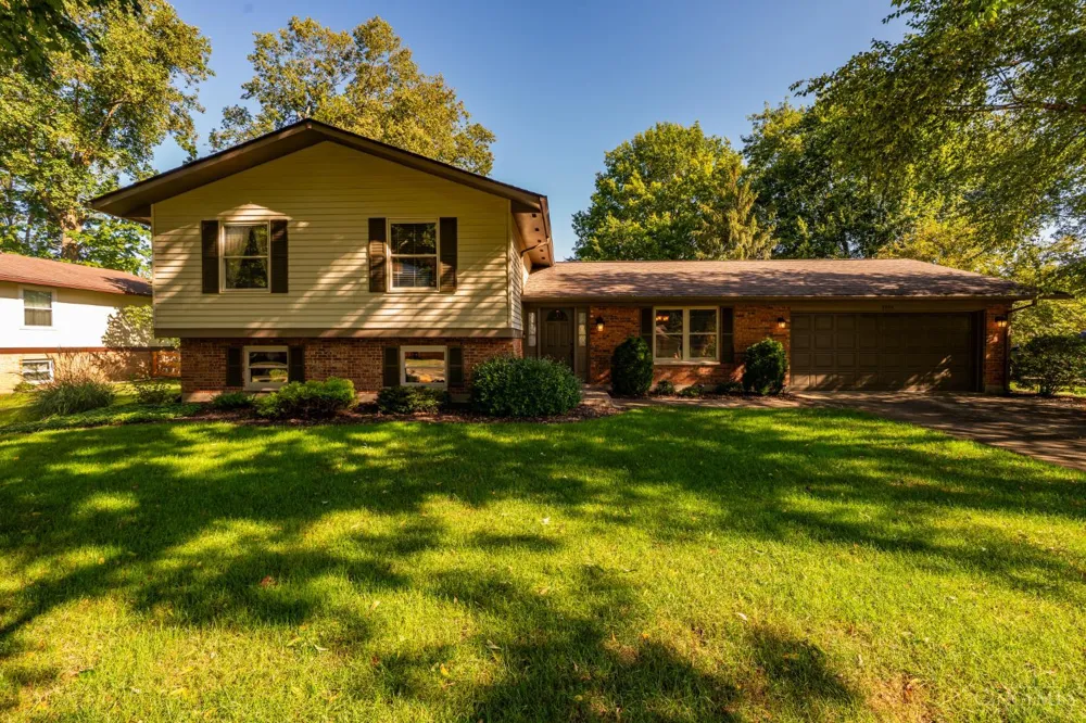 8972 Deep Forest Lane Washington, OH 45458