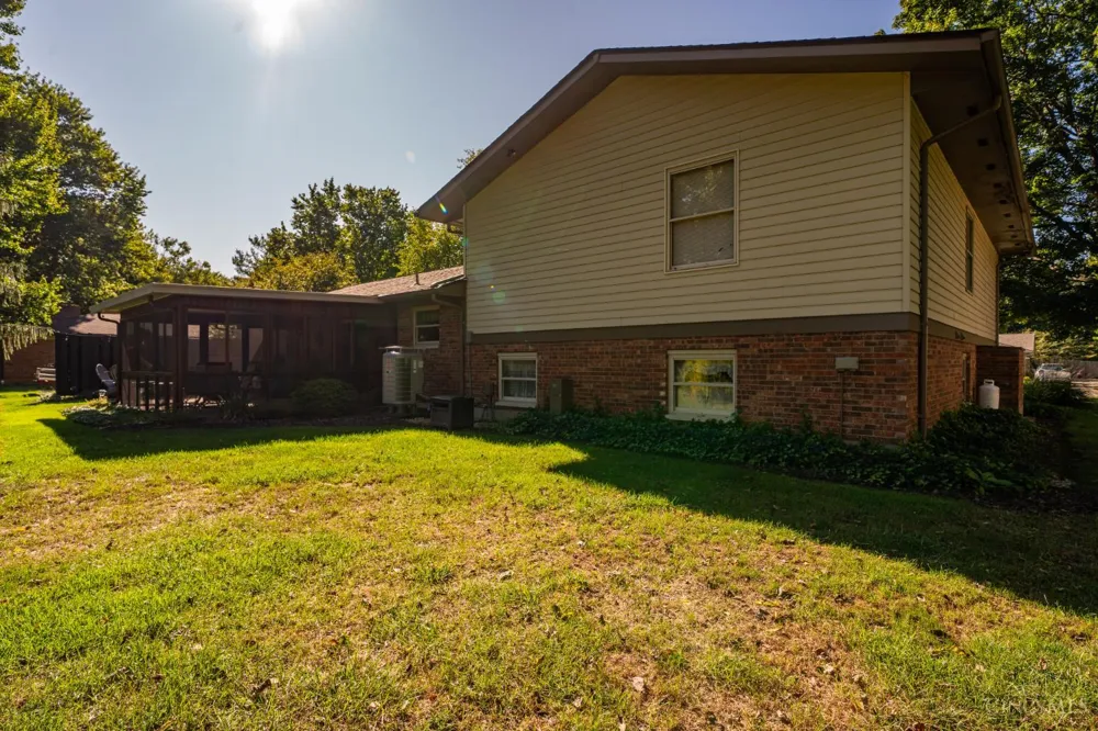 8972 Deep Forest Lane Washington, OH 45458