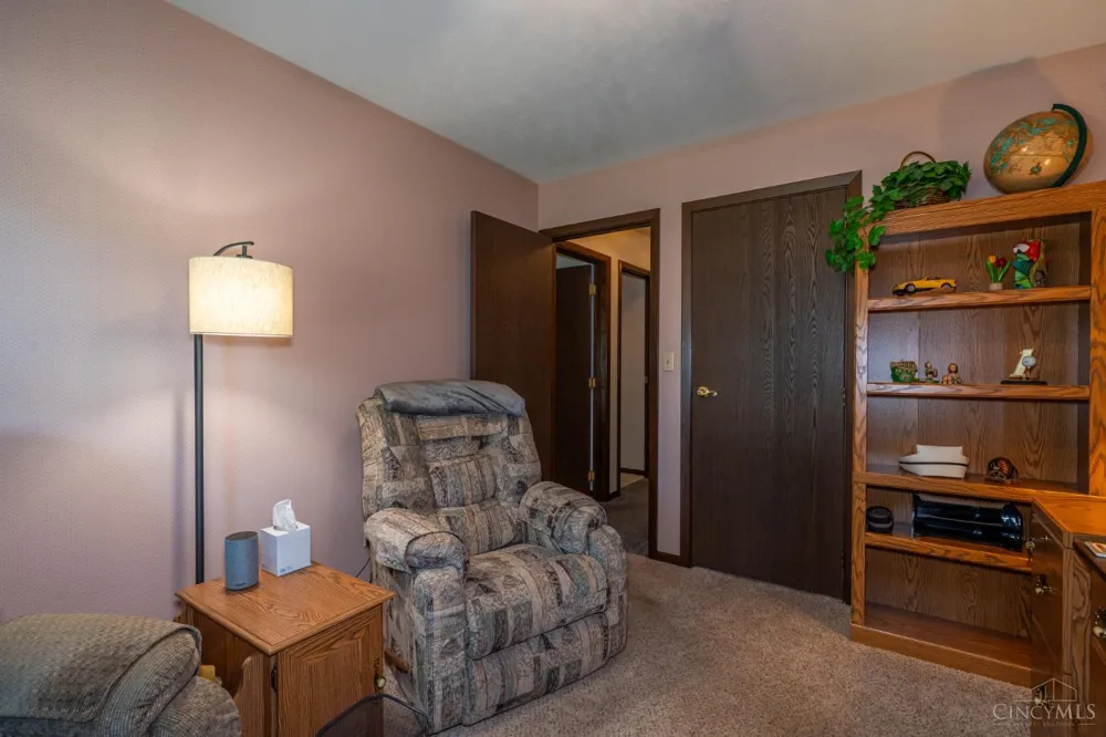 8972 Deep Forest Lane Washington, OH 45458