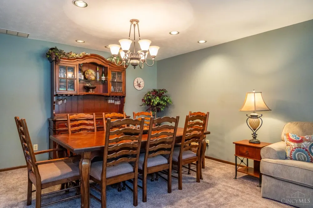 8972 Deep Forest Lane Washington, OH 45458