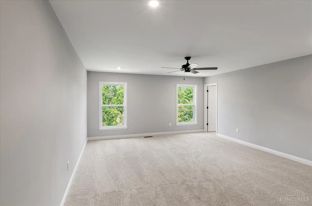 2466 Bent Grass Drive Beavercreek, OH 45431