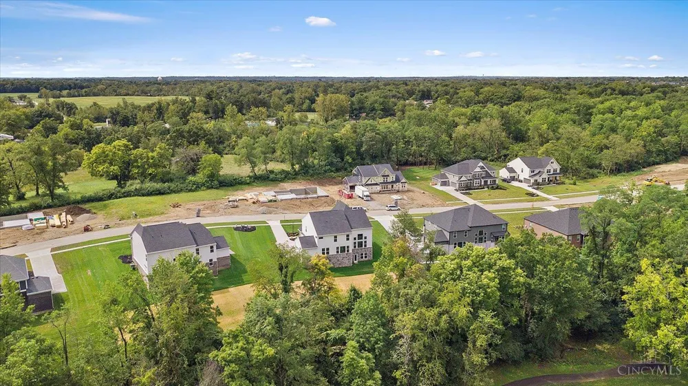 2466 Bent Grass Drive Beavercreek, OH 45431