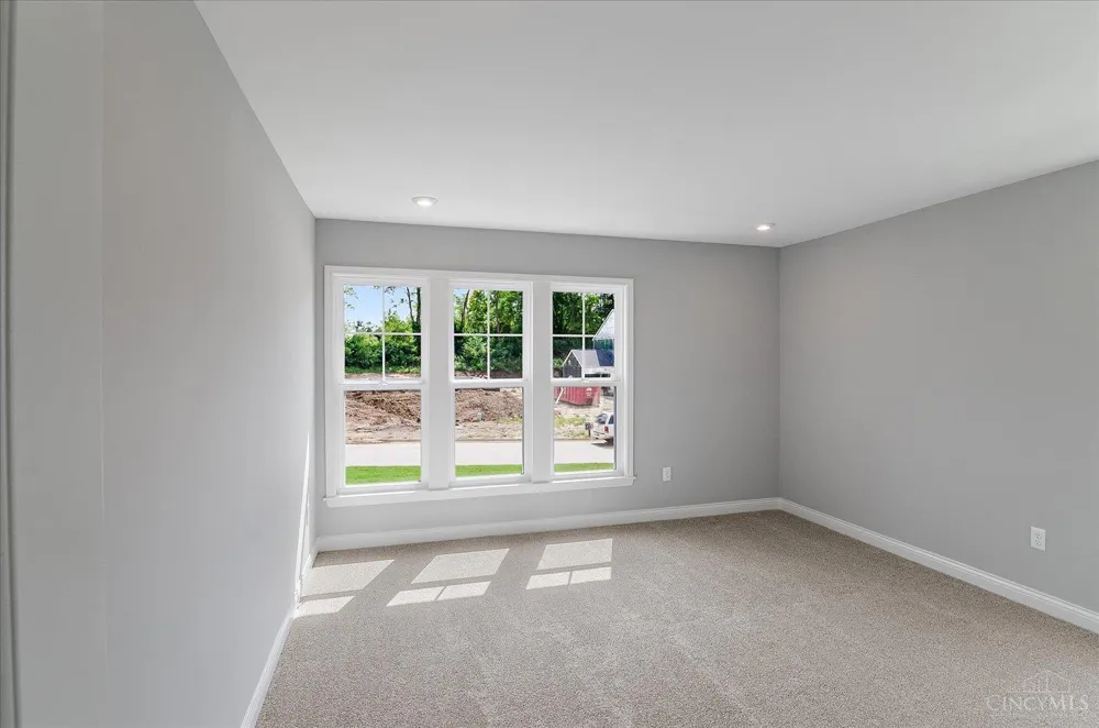 2466 Bent Grass Drive Beavercreek, OH 45431