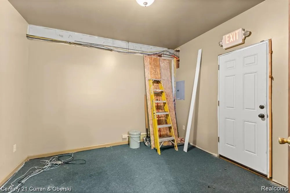36510 Goddard Road Romulus City, MI 48174