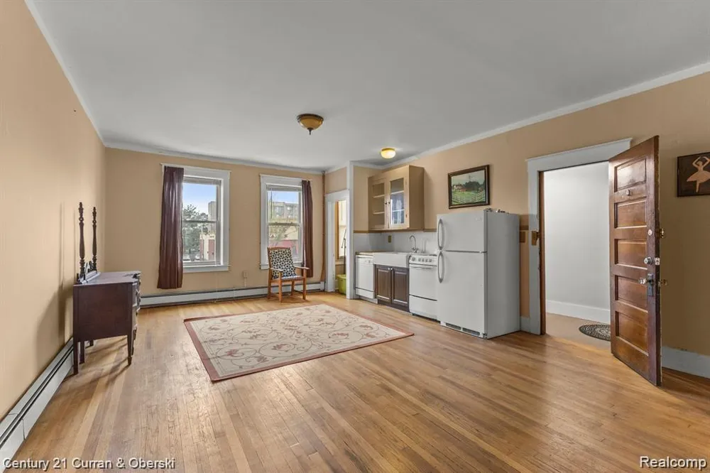36510 Goddard Road Romulus City, MI 48174