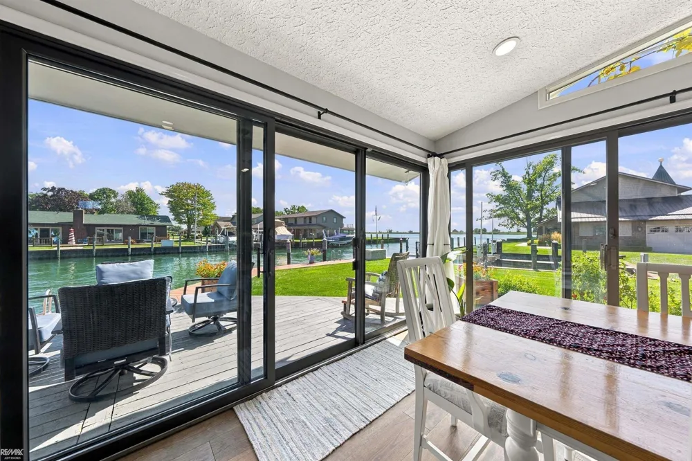 7339 Riverside Drive Clay Township, MI 48001