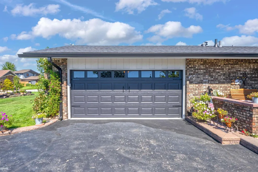 7339 Riverside Drive Clay Township, MI 48001