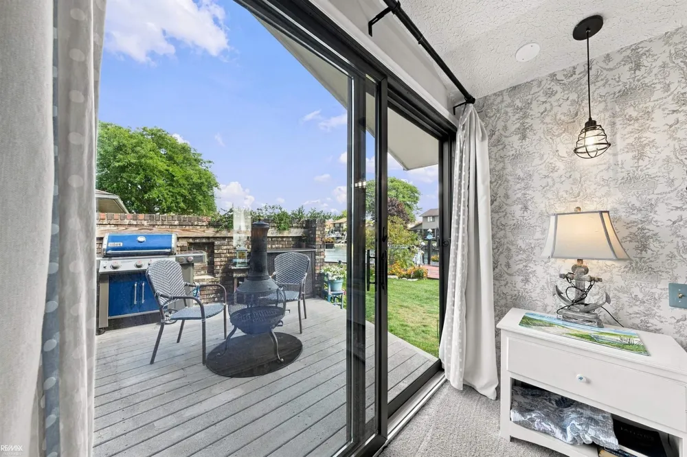 7339 Riverside Drive Clay Township, MI 48001
