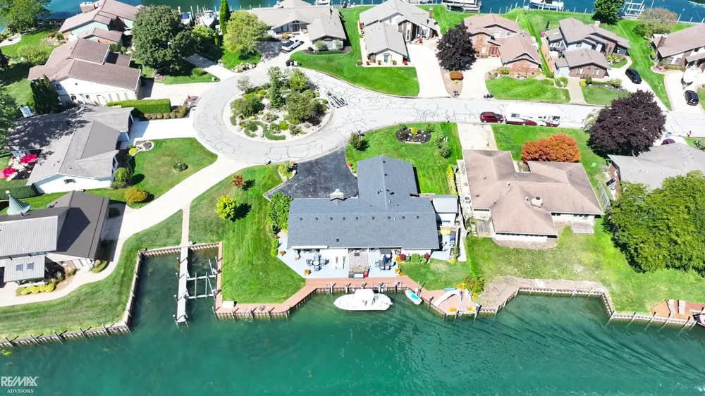 7339 Riverside Drive Clay Township, MI 48001