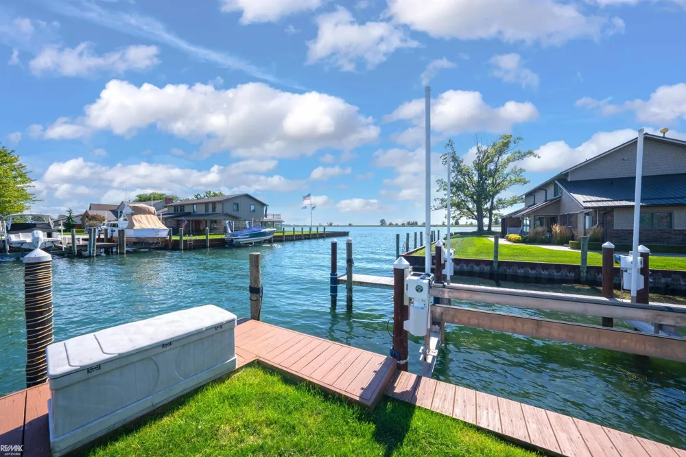 7339 Riverside Drive Clay Township, MI 48001
