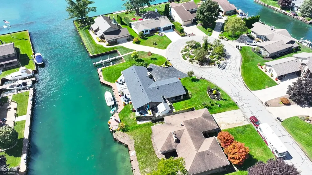 7339 Riverside Drive Clay Township, MI 48001