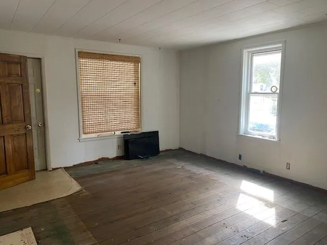 504 S Red Bud Trail Berrien Township, MI 49107