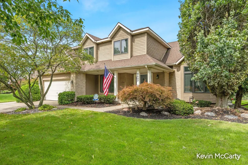 2507 Ridgecroft Avenue SE Grand Rapids City, MI 49546