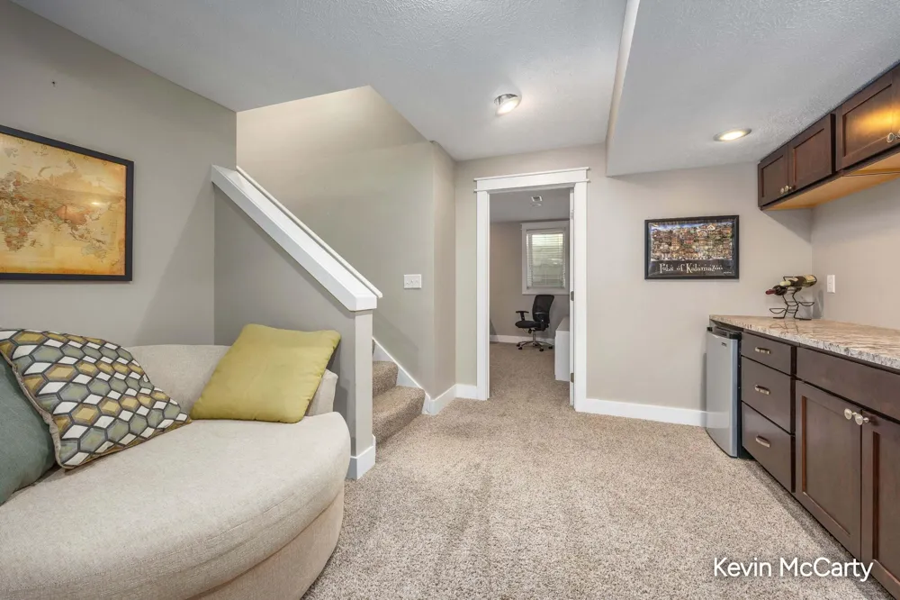 2507 Ridgecroft Avenue SE Grand Rapids City, MI 49546